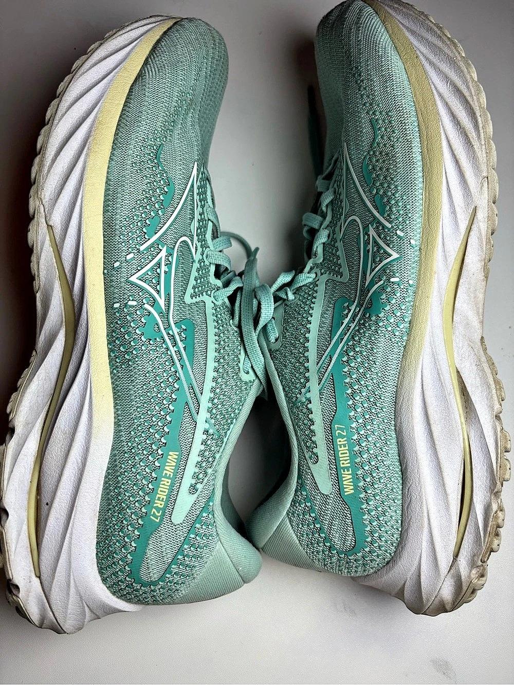 Mizuno Wave Rider 27 Athletic Running Shoes Teal Green & White US 12